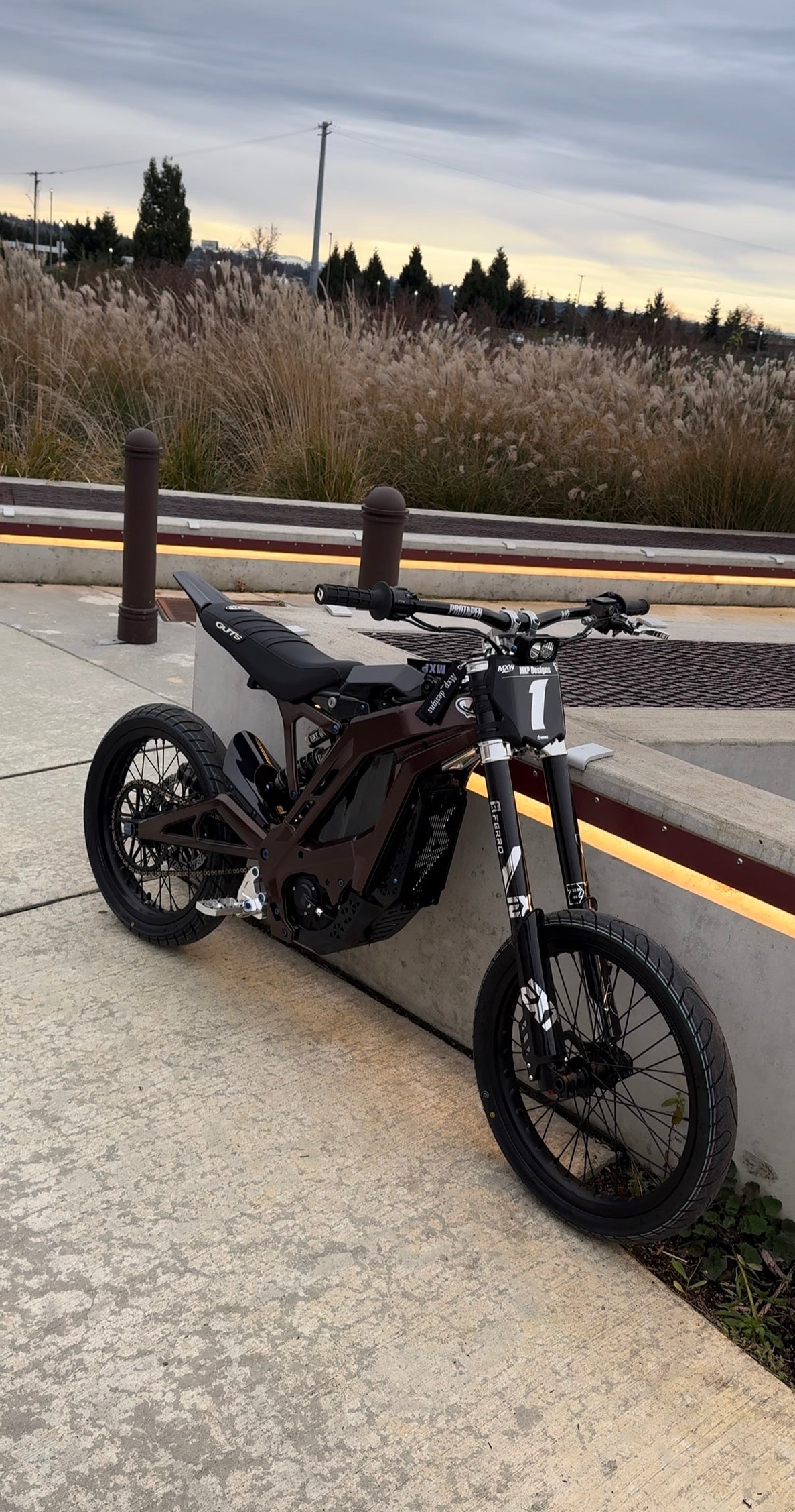 17” super motos (NEXT DAY SHIPPING GUARANTEED)